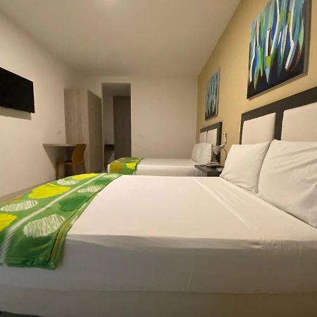 Hotel La Esperanza Ciudad Jardin Кали Экстерьер фото